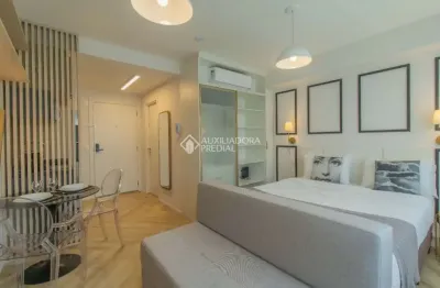 Apartamento com 1 quarto para alugar na rua tenente-coronel fabrício pilar, 311, mont serrat, porto alegre, 48 m2 por r$ 3.600