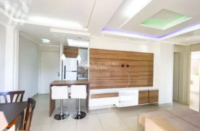 Apartamento com 2 quartos para alugar na Avenida José Aloísio Filho, 595, Humaitá, Porto Alegre, 58 m2 por R$ 2.200