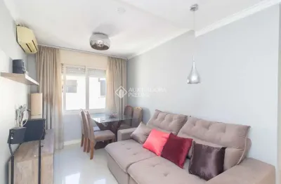 Apartamento com 2 quartos para alugar na avenida eduardo prado, 329, cavalhada, porto alegre, 51 m2 por r$ 2.250