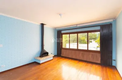 Cobertura com 3 quartos para alugar na rua miguel couto, 197, menino deus, porto alegre, 140 m2 por r$ 4.500