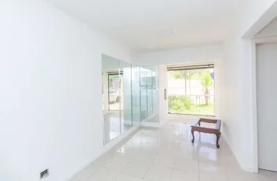 Apartamento com 2 quartos para alugar na rua lindolfo henke, 230, sarandi, porto alegre, 55 m2 por r$ 2.100