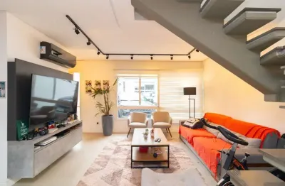 Casa em condomínio fechado com 2 quartos para alugar na rua intendente alfredo azevedo, 399, glória, porto alegre, 197 m2 por r$ 7.500