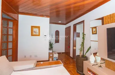 Apartamento com 2 quartos para alugar na Avenida Bispo João Scalabrini, 180, Jardim Itu Sabará, Porto Alegre, 60 m2 por R$ 2.500