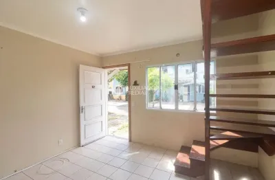 Casa em condomínio fechado com 2 quartos para alugar na Avenida José Aloísio Filho, 889, Humaitá, Porto Alegre, 70 m2 por R$ 1.850