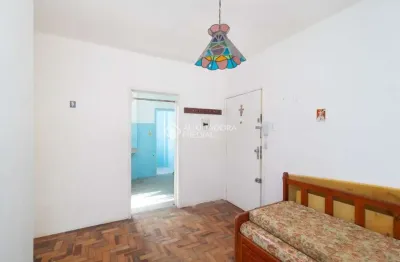 Apartamento com 2 quartos para alugar na Rua Engenheiro Fernando Mendes Ribeiro, 65, Santo Antônio, Porto Alegre, 49 m2 por R$ 1.240