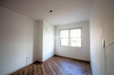 Apartamento com 3 quartos para alugar na Avenida Benjamin Constant, 1618, São João, Porto Alegre, 81 m2 por R$ 1.550