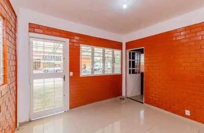Casa em condomínio fechado com 7 quartos para alugar na Avenida Jaime Vignoli, 32, Anchieta, Porto Alegre, 360 m2 por R$ 6.330