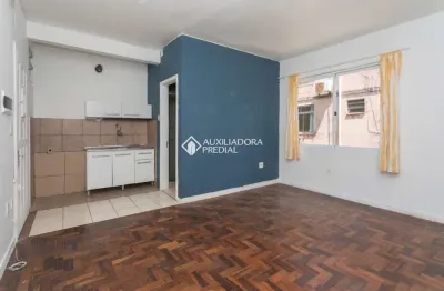 Apartamento com 1 quarto para alugar na Praça Cônego Marcelino, 57, Cidade Baixa, Porto Alegre, 27 m2 por R$ 1.000