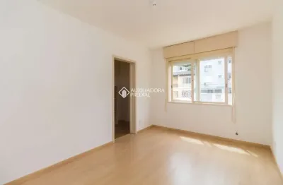 Apartamento com 1 quarto para alugar na rua barão de teffe, 241, menino deus, porto alegre, 47 m2 por r$ 1.600
