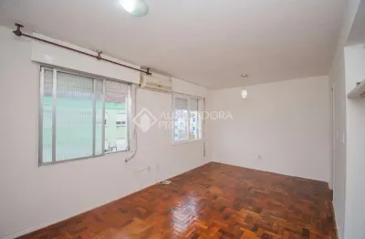Apartamento com 1 quarto para alugar na rua carlos estevão, 435, jardim leopoldina, porto alegre, 31 m2 por r$ 670