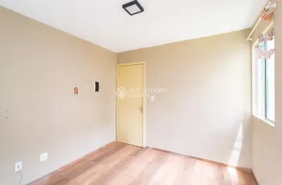 Apartamento com 2 quartos para alugar na rua capitão pedroso, 560, restinga, porto alegre, 39 m2 por r$ 1.000