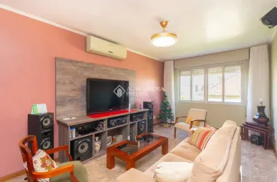 Apartamento com 3 quartos para alugar na rua silveiro, 310, menino deus, porto alegre, 114 m2 por r$ 3.670