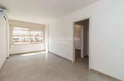 Apartamento com 2 quartos para alugar na avenida guaíba, 3500, vila assunção, porto alegre, 82 m2 por r$ 1.200