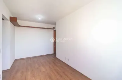 Apartamento com 2 quartos para alugar na avenida loureiro da silva, 1500, cidade baixa, porto alegre, 76 m2 por r$ 2.500