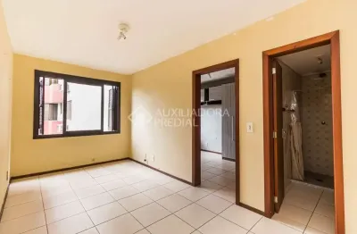 Apartamento com 1 quarto para alugar na Rua Luiz de Camões, 864, Santo Antônio, Porto Alegre, 39 m2 por R$ 1.200