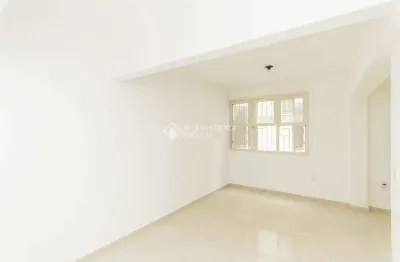 Apartamento com 1 quarto para alugar na rua teixeira de freitas, 860, santo antônio, porto alegre, 26 m2 por r$ 990