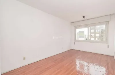 Apartamento com 1 quarto para alugar na travessa comendador batista, 72, cidade baixa, porto alegre, 30 m2 por r$ 800