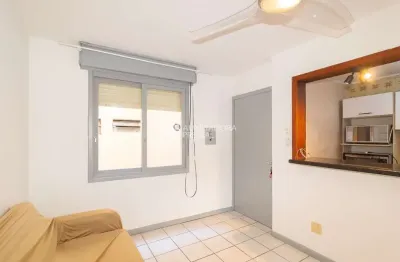 Apartamento com 1 quarto para alugar na Avenida da Azenha, 1641, Azenha, Porto Alegre, 30 m2 por R$ 1.500