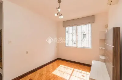 Apartamento com 2 quartos para alugar na avenida getúlio vargas, 293, menino deus, porto alegre, 60 m2 por r$ 2.500