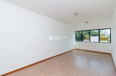 Sala comercial para alugar na avenida taquara, 596, petrópolis, porto alegre, 32 m2 por r$ 650