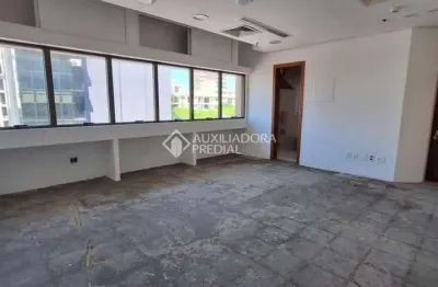 Sala comercial para alugar na rua padre chagas, 185, moinhos de vento, porto alegre, 34 m2 por r$ 2.507