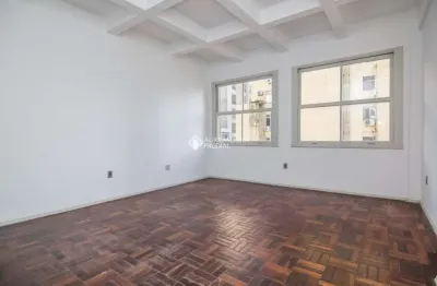 Sala comercial para alugar na rua dos andradas, 1332, centro histórico, porto alegre, 81 m2 por r$ 1.825