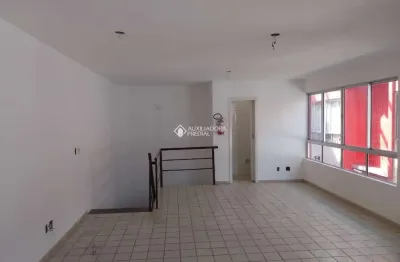Ponto comercial para alugar na rua doutor armando barbedo, 490, tristeza, porto alegre, 62 m2 por r$ 1.874