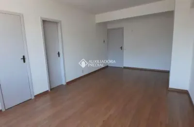 Sala comercial para alugar na rua dos andradas, 1560, centro histórico, porto alegre, 33 m2 por r$ 495