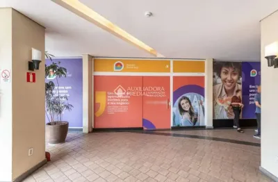 Ponto comercial para alugar na avenida wenceslau escobar, 1823, cristal, porto alegre, 40 m2 por r$ 4.500