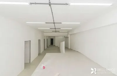 Ponto comercial para alugar na rua dos andradas, 1736, centro histórico, porto alegre, 230 m2 por r$ 5.000