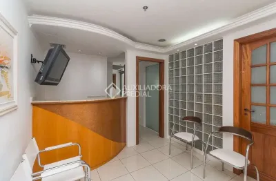 Sala comercial para alugar na avenida cristóvão colombo, 2185, moinhos de vento, porto alegre, 49 m2 por r$ 1.400