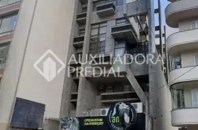 Sala comercial para alugar na praça júlio de castilhos, 20, independência, porto alegre, 32 m2 por r$ 1.500