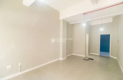 Ponto comercial para alugar na Rua Duque de Caxias, 254, Centro Histórico, Porto Alegre, 39 m2 por R$ 2.000