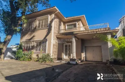 Casa comercial para alugar na avenida protásio alves, 3901, petrópolis, porto alegre, 300 m2 por r$ 14.800