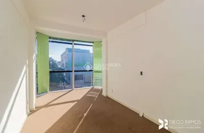 Sala comercial para alugar na avenida getúlio vargas, 489, menino deus, porto alegre, 45 m2 por r$ 900