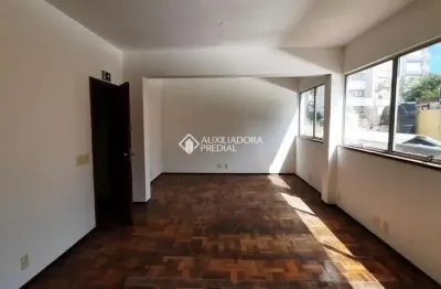 Sala comercial para alugar na rua vinte e quatro de outubro, 1557, moinhos de vento, porto alegre, 42 m2 por r$ 1.176