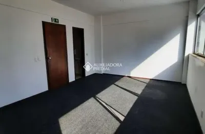 Sala comercial para alugar na rua vinte e quatro de outubro, 1557, moinhos de vento, porto alegre, 31 m2 por r$ 869