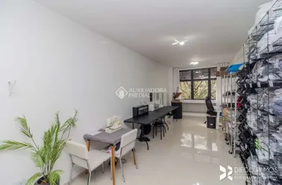 Sala comercial para alugar na avenida taquara, 383, petrópolis, porto alegre, 37 m2 por r$ 800