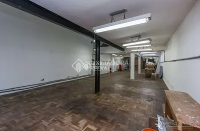 Prédio para alugar na rua vieira de castro, 172, farroupilha, porto alegre, 900 m2 por r$ 13.900