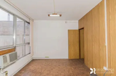 Sala comercial para alugar na rua dos andradas, 1273, centro histórico, porto alegre, 37 m2 por r$ 600
