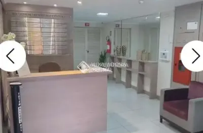 Sala comercial para alugar na rua açores, 57, passo da areia, porto alegre, 33 m2 por r$ 1.500