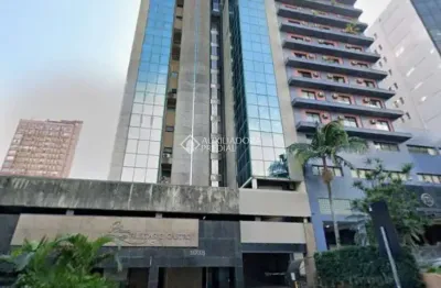 Sala comercial para alugar na rua riachuelo, 1038, centro histórico, porto alegre, 33 m2 por r$ 1.100