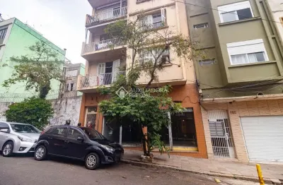 Ponto comercial para alugar na rua riachuelo, 225, centro histórico, porto alegre, 75 m2 por r$ 2.500