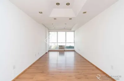 Sala comercial para alugar na rua tobias da silva, 149, moinhos de vento, porto alegre, 40 m2 por r$ 1.100
