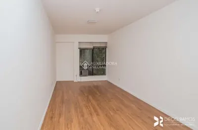 Sala comercial para alugar na avenida montenegro, 186, petrópolis, porto alegre, 27 m2 por r$ 850