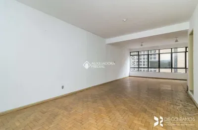 Sala comercial para alugar na rua vigário josé inácio, 399, centro histórico, porto alegre, 51 m2 por r$ 850