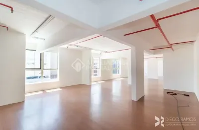 Sala comercial para alugar na rua general bento martins, 24, centro histórico, porto alegre, 154 m2 por r$ 2.200