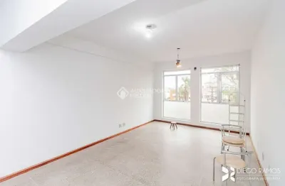 Sala comercial para alugar na avenida saturnino de brito, 345, vila jardim, porto alegre, 44 m2 por r$ 1.400