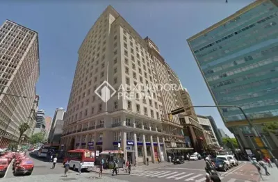 Sala comercial para alugar na Avenida Borges de Medeiros, 261, Centro Histórico, Porto Alegre, 685 m2 por R$ 29.000