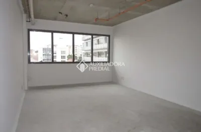 Sala comercial para alugar na avenida assis brasil, 2827, passo da areia, porto alegre, 39 m2 por r$ 2.500